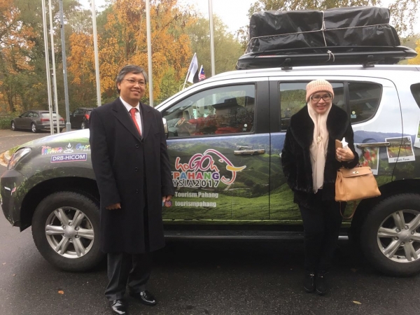 Successfully managed group of Ministers of Tourism Malaysia, ( Malaysia to London by car expedition )